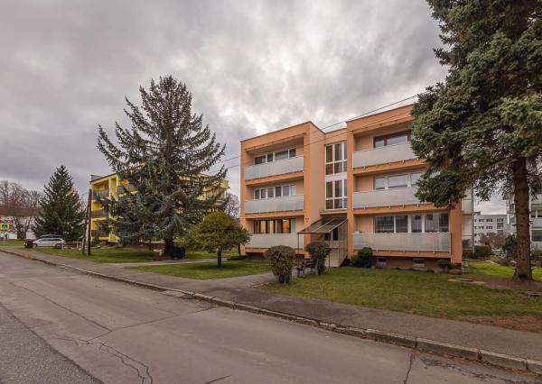 Veľký 2-izbový byt s dvomi balkónmi v krásnom prostredí – Palúdzka, Liptovský Mikuláš