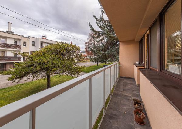 Veľký 2-izbový byt s dvomi balkónmi v krásnom prostredí – Palúdzka, Liptovský Mikuláš