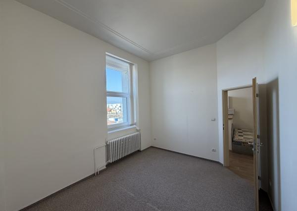 Na prenájom 2- izbový byt v Liptovskom Mikuláši