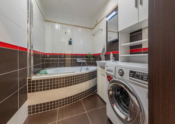 Na predaj 3‑izbový byt s loggiou v pokojnej časti Palúdzky – Liptovský Mikuláš