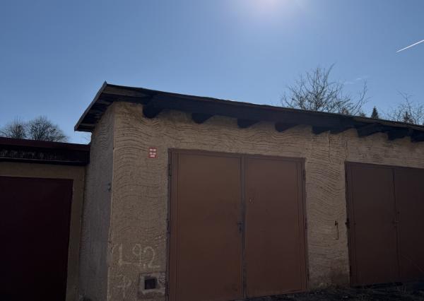 Na prenájom 3- izbový byt s garážou