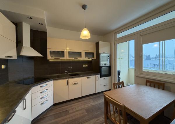 Na prenájom 4- izbový byt v Liptovskom Mikuláši