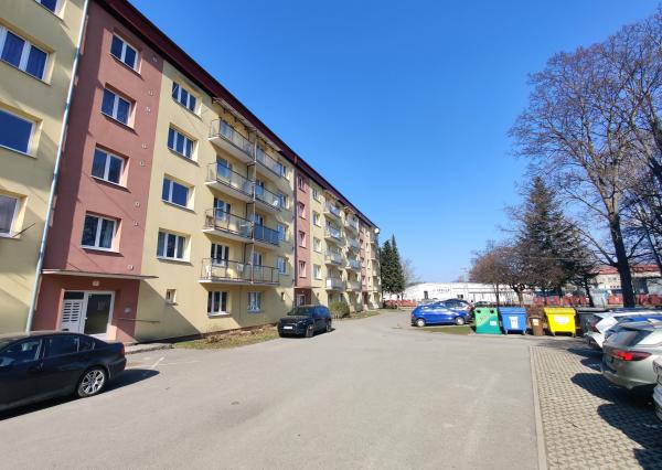 MODERNÝ A KOMPLETNE ZREKONŠTRUOVANÝ 2-IZBOVÝ BYT NA PRENÁJOM