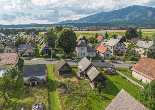Tradičná drevenica v Liptovskej Kokave - na predaj