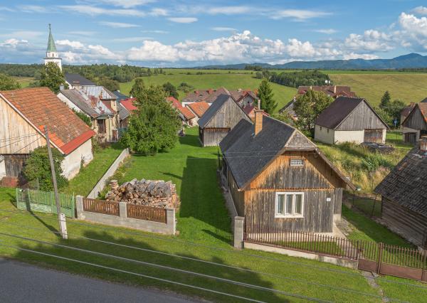 Tradičná drevenica v Liptovskej Kokave - na predaj