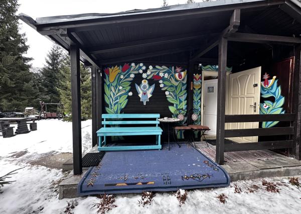 Chatka pri zjazdovke v Jasnej + 2 parkovacie miesta