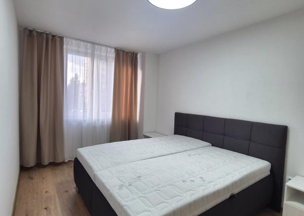 Dvojizbový kompletne zariadený byt v novostavbe v L.Hrádku