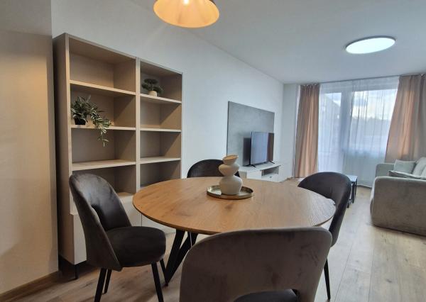 Dvojizbový kompletne zariadený byt v novostavbe v L.Hrádku