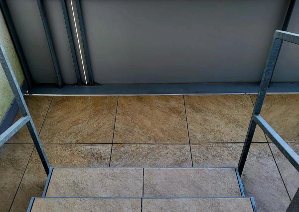 Dvojizbový kompletne zariadený byt v novostavbe v L.Hrádku