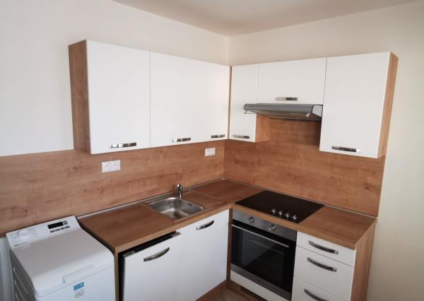 1 - izbový byt po rekonštrukcii na prenájom - Podbreziny