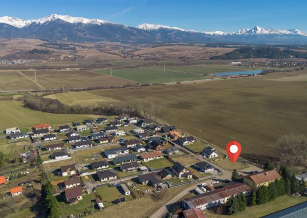 Pozemok s výhľadom na hory – cena len 120 €/m², Liptovský Mikuláš
