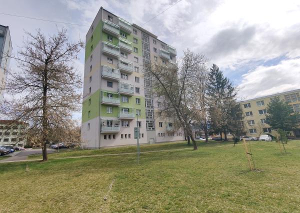 3-izbový byt s balkónom v obľúbenej časti Liptovského Mikuláša