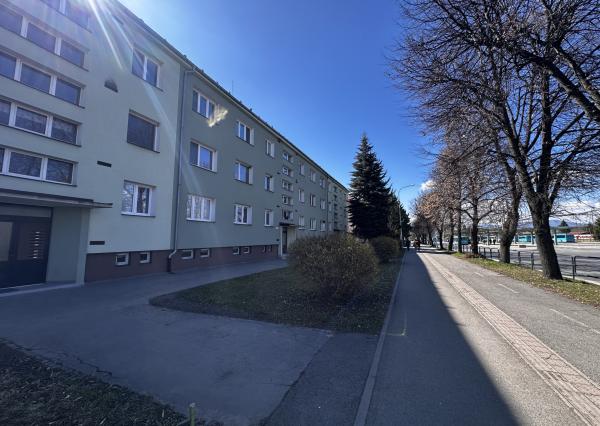 Prenájom slnečného 1-izbového bytu v Starom Meste – Liptovský Mikuláš