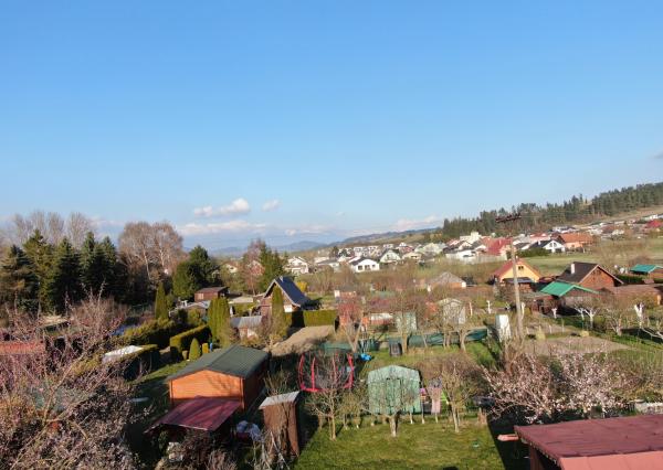 Na predaj upravená záhrada s elektrinou – Štiavnička