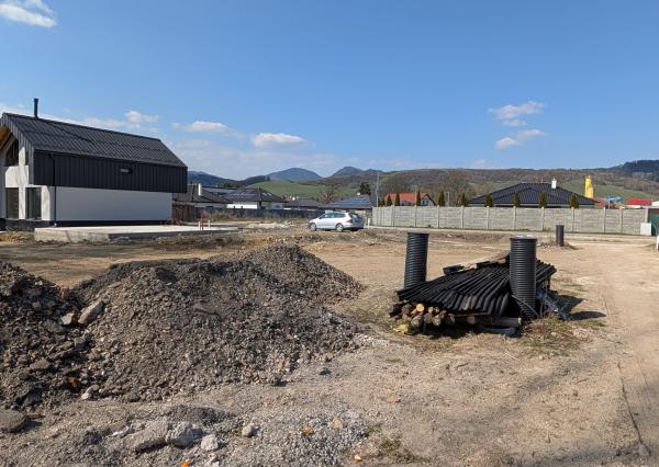 Rekreačný pozemok so stavebným povolením, Bešeňová