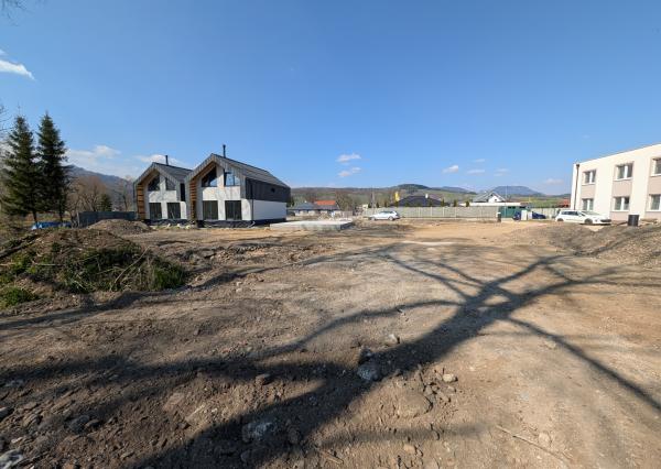 Rekreačný pozemok so stavebným povolením, Bešeňová