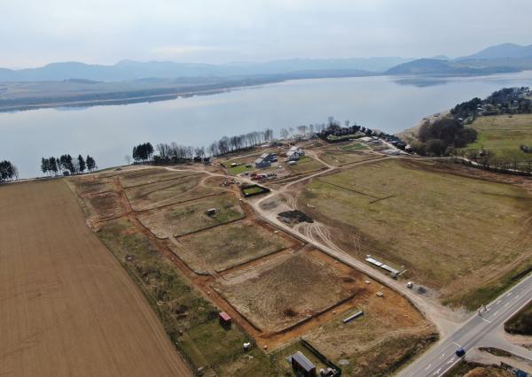 Slnečný stavebný pozemok s výhľadom na Tatry – Liptov