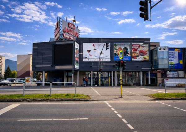 Obchodné priestory v Jasná Shopping City, Liptovský Mikuláš