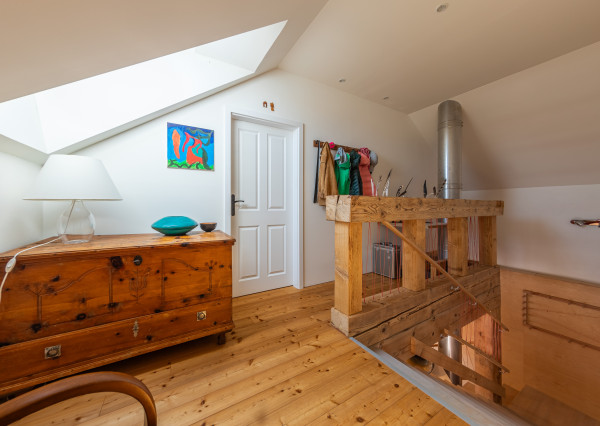 Zabehnutý bar s apartmánom a vlastnou vyhliadkovou vežou