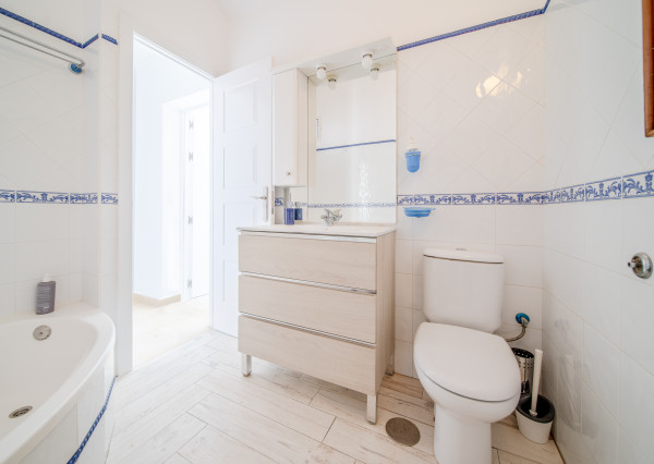 Na predaj- Ampartmán na pobreží Costa del Sol