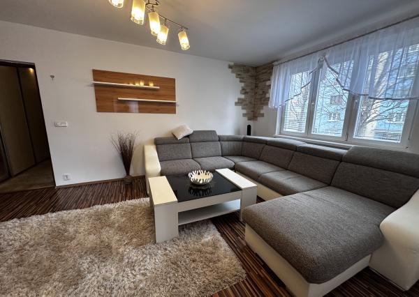 3-izbový byt na prenájom – Liptovský Mikuláš, centrum na dosah