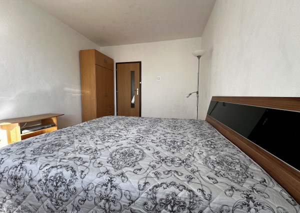 REZERVOVANÉ NA PREDAJ Priestranný 4-izbový byt s výmerou 79,8 m² centrum
