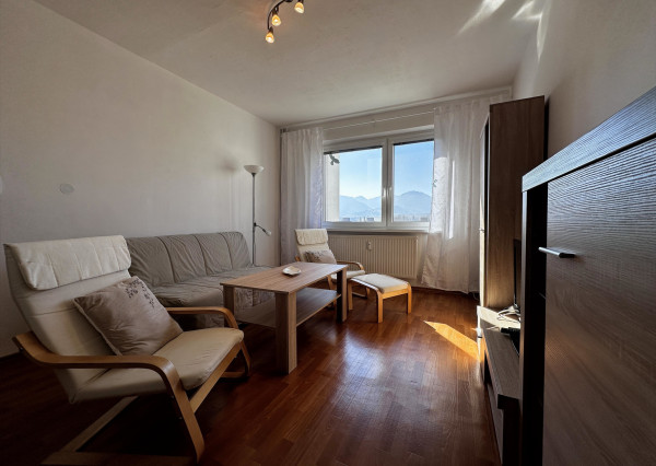 REZERVOVANÉ NA PREDAJ Priestranný 4-izbový byt s výmerou 79,8 m² centrum