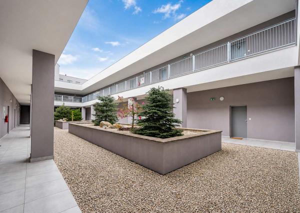 Moderný 2 izbový apartmán s terasou a nízkymi nákladmi v Liptovskom Mikuláši