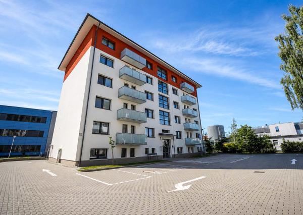 MODERNÝ 2-IZBOVÝ BYT S PARKOVACÍM MIESTOM V CENTRE LIPTOVSKÉHO MIKULÁŠA