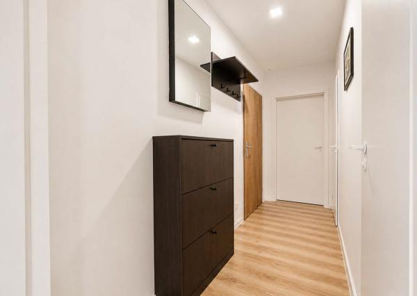 MODERNÝ 2-IZBOVÝ BYT S PARKOVACÍM MIESTOM V CENTRE LIPTOVSKÉHO MIKULÁŠA