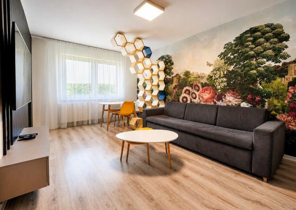 MODERNÝ 2-IZBOVÝ BYT S PARKOVACÍM MIESTOM V CENTRE LIPTOVSKÉHO MIKULÁŠA