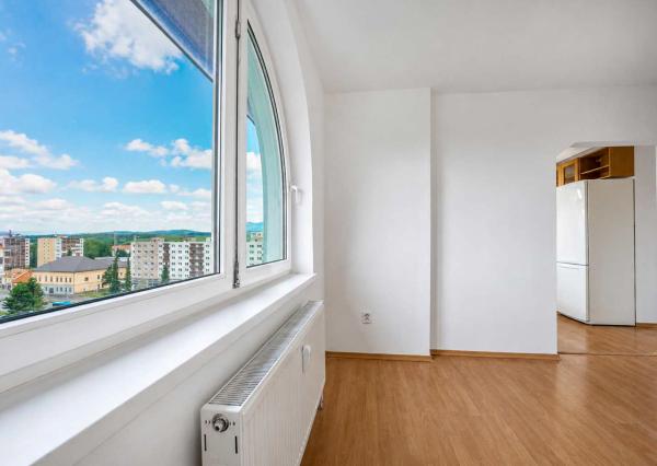 Priestranný 1-izbový byt v Liptovskom Mikuláši, 39,7 m²