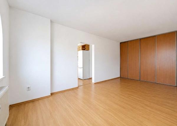 Priestranný 1-izbový byt v Liptovskom Mikuláši, 39,7 m²