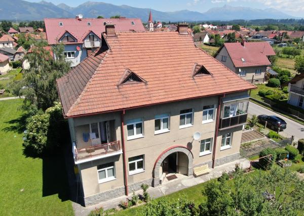 Byt s garážou a záhradou v pokojnej lokalite, Liptovský Peter