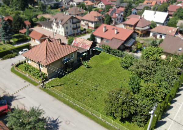 RD s pozemkom 1099m² v Demänovej – skvelá investícia