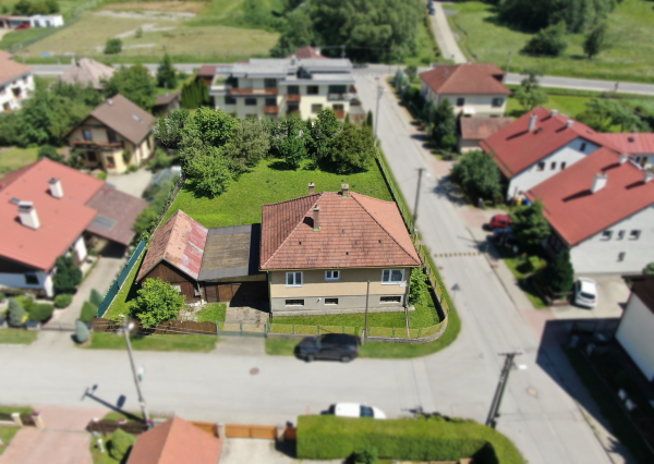 RD s pozemkom 1099m² v Demänovej – skvelá investícia