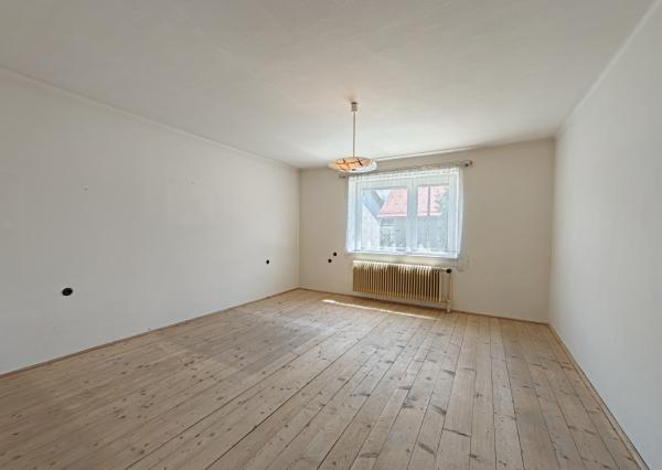 RD s pozemkom 1099m² v Demänovej – skvelá investícia