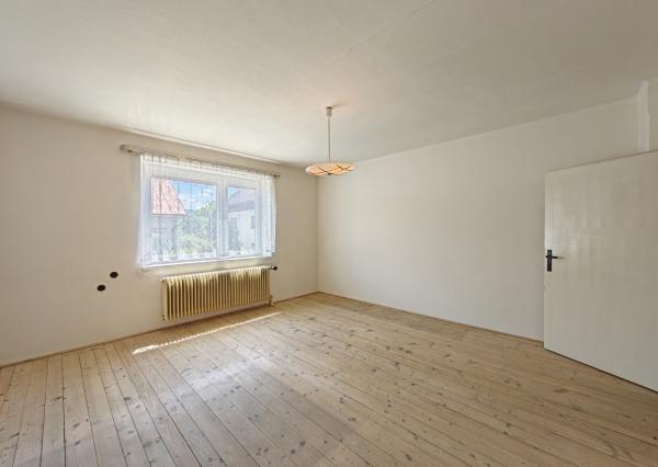 RD s pozemkom 1099m² v Demänovej – skvelá investícia
