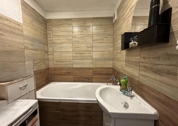 NA PREDAJ 4-izbový byt s balkónom, Liptovský Mikuláš – 77 m²
