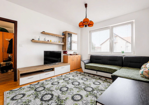 NA PREDAJ 4-izbový byt s balkónom, Liptovský Mikuláš – 77 m²