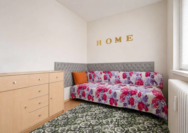 NA PREDAJ 4-izbový byt s balkónom, Liptovský Mikuláš – 77 m²