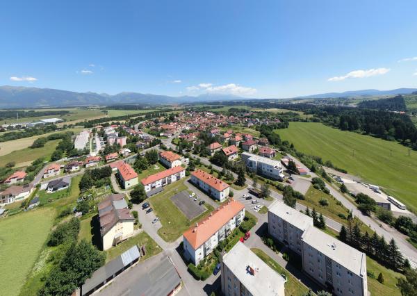 Znížená cena!! 2-IZBOVÝ BYT S BALKÓNOM a GARÁŽOU