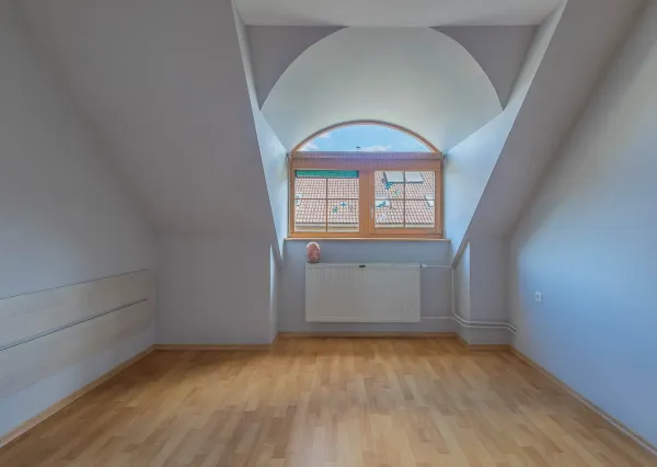 Unikátny 6-izbový rodinný dom v centre Liptovského Mikuláša s oázou pokoja a flexibilným využitím