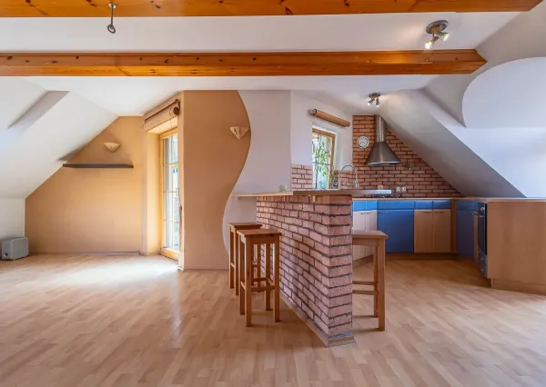 Unikátny 6-izbový rodinný dom v centre Liptovského Mikuláša s oázou pokoja a flexibilným využitím