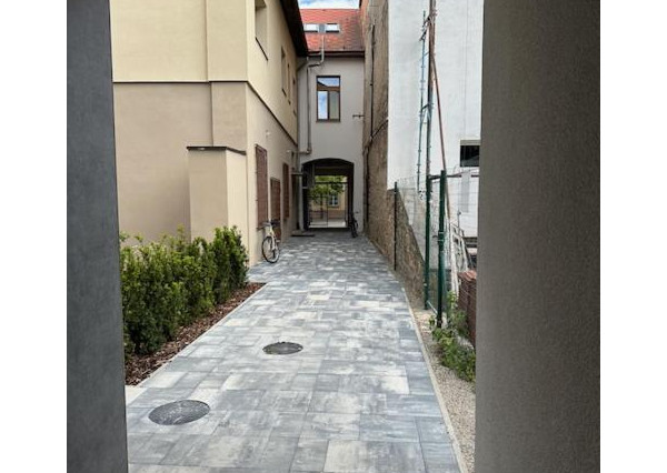 Na prenájom 3-izbový byt priamo na pešej zóne (Námestie osloboditeľov, LM)