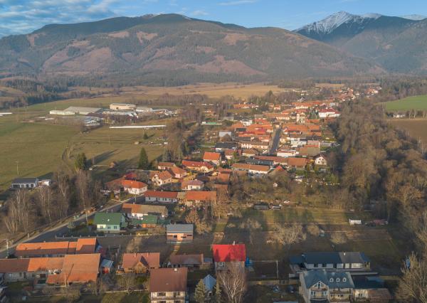 EXKLUZÍVNE | Veľkorysý stavebný pozemok 2 152 m² v obci Žiar