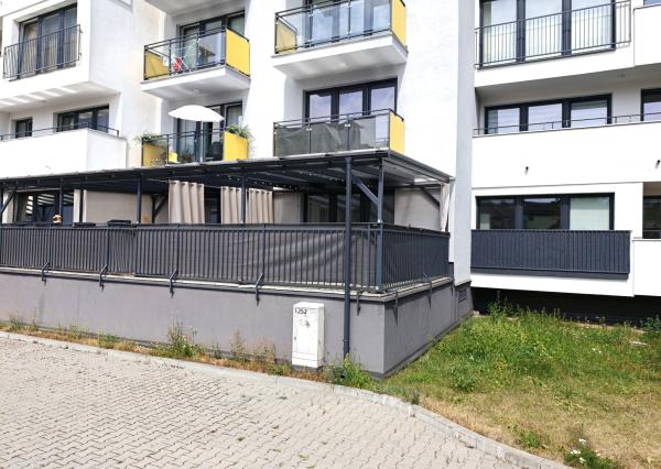 Prenájom: 2-izb. byt s terasou a parkovaním, Hurbanova, LM