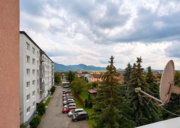 NA PREDAJ: 4-izbový byt s balkónom, Liptovský Mikuláš – 77 m²
