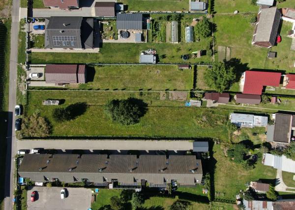 Stavebný pozemok pre rodinný dom v obci Svätý Kríž (1 013 m²)