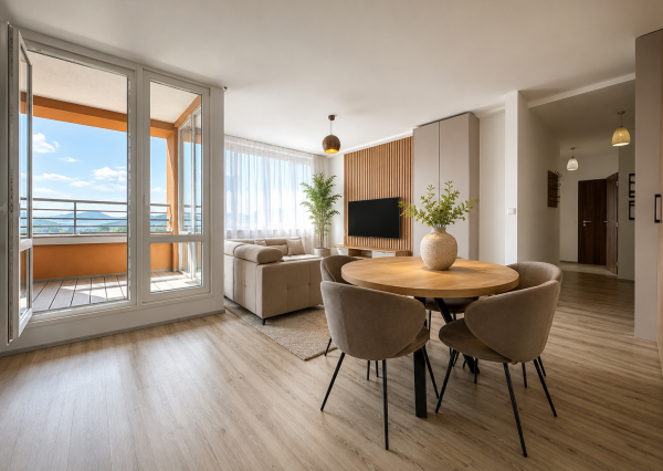 Štýlovo zariadený 3-izbový byt | Centrum LM | 2 parkovacie miesta